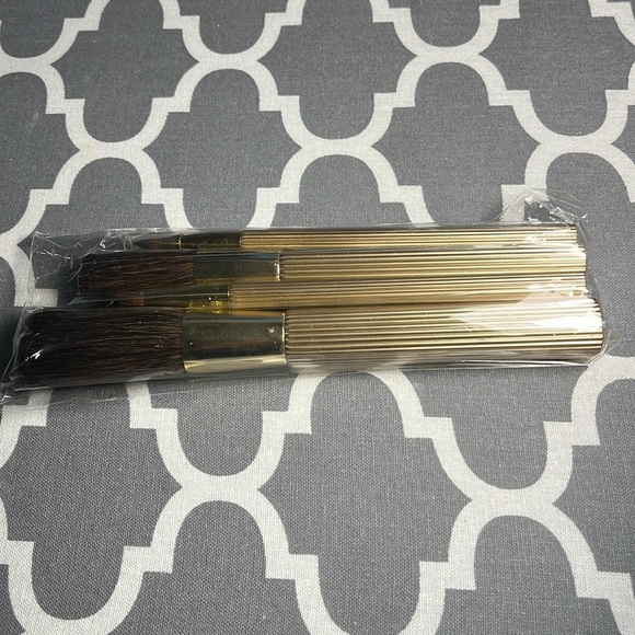Estée Lauder set of 4 Brushes. New still in plastic. - Picture 6 of 14